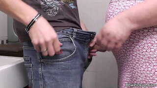 Anali a topline fil-xaħam toqba