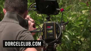 Backstage on Dorcel filmi - 40 aastat vana, minu pühad ilma minu abikaasa - koos Lexi Lowe, Léa Guerlin, Sienna Päev, Dani Daniels